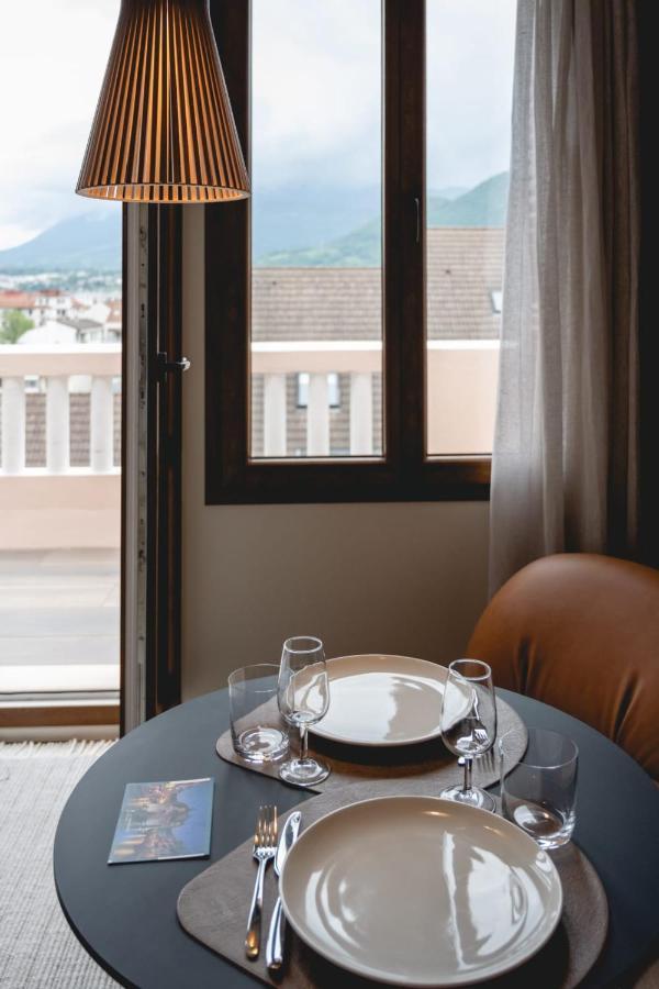 Le Nid Du Favre I - Charming Studio With Stunning Lake View アヌシー エクステリア 写真